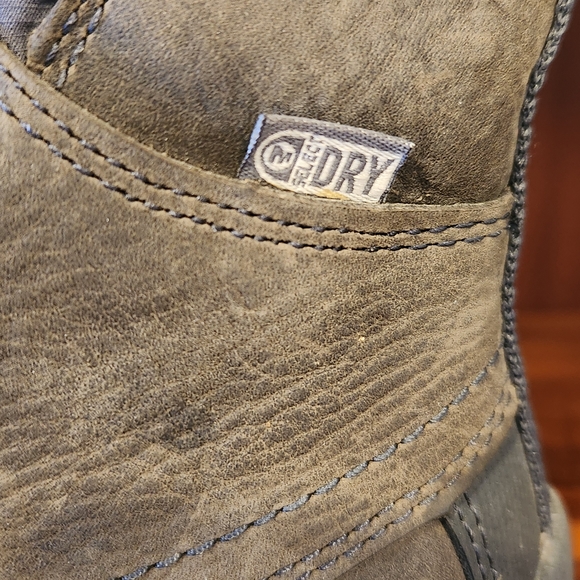 Merrell Taupe and Gray Winter Boots Womens 7 - Picture 8 of 9